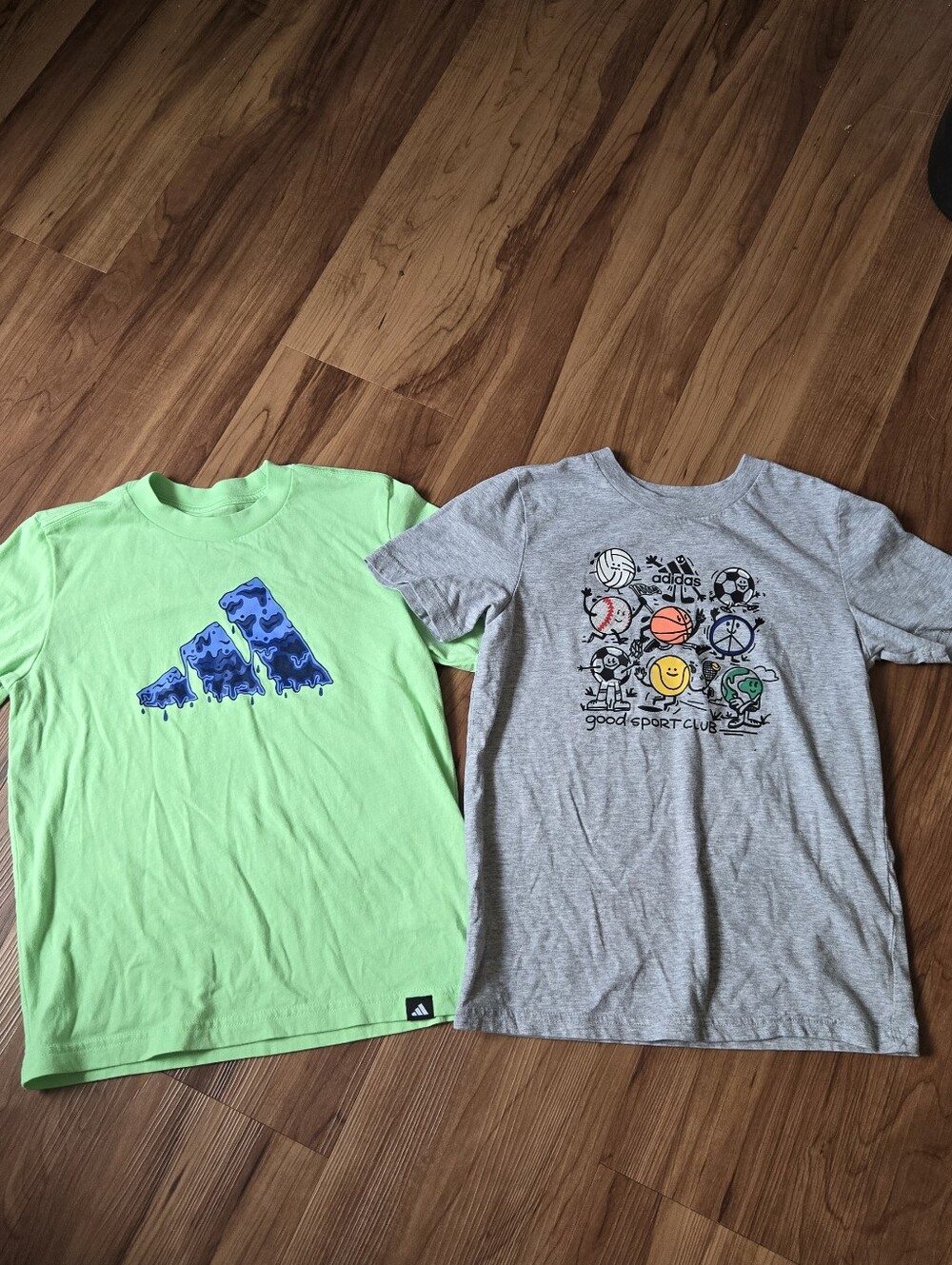 adidas Kids Neon Green & gray short sleeve sports t-shirts Like New Kids 7